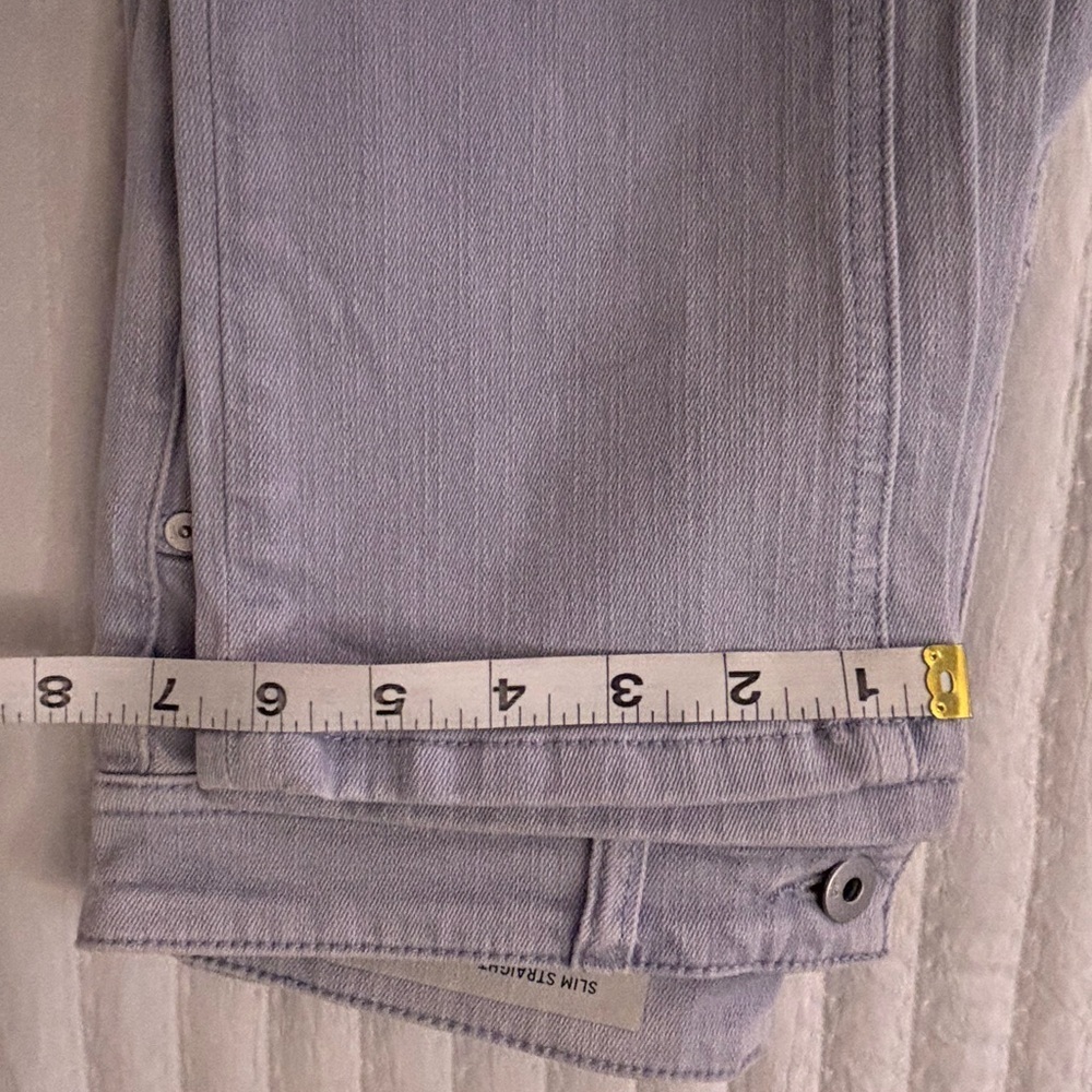 : : PILCRO Straight Leg Light Wash Distressed Jeans : : - Picture 16 of 16